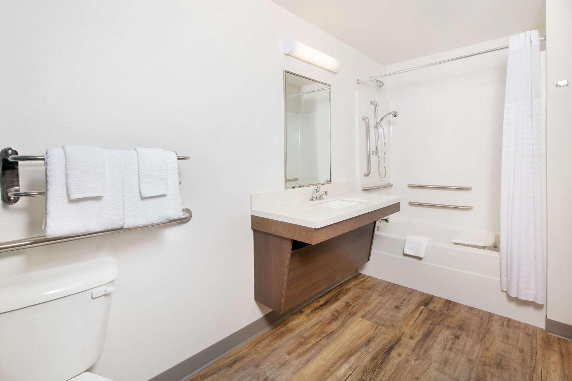 Woodspring Suites Savannah Пуулър Екстериор снимка