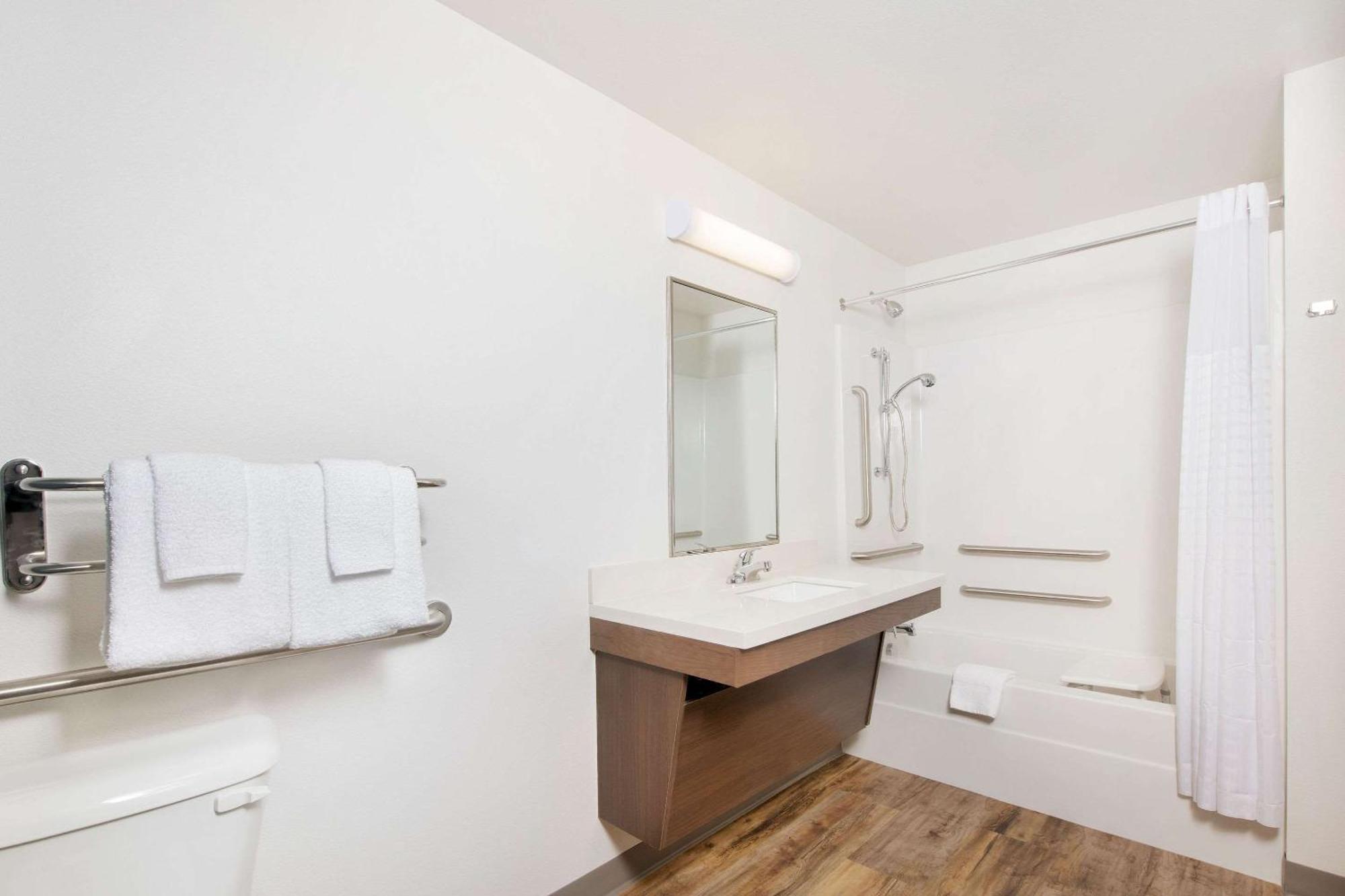 Woodspring Suites Savannah Пуулър Екстериор снимка